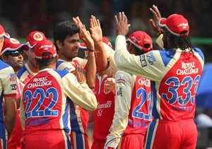 IPL 2013 Royal Challengers Bangalore beat Rajasthan Royals by seven wickets